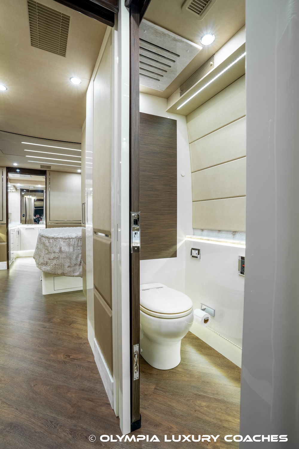 2021 Prevost Emerald H3-45 For Sale