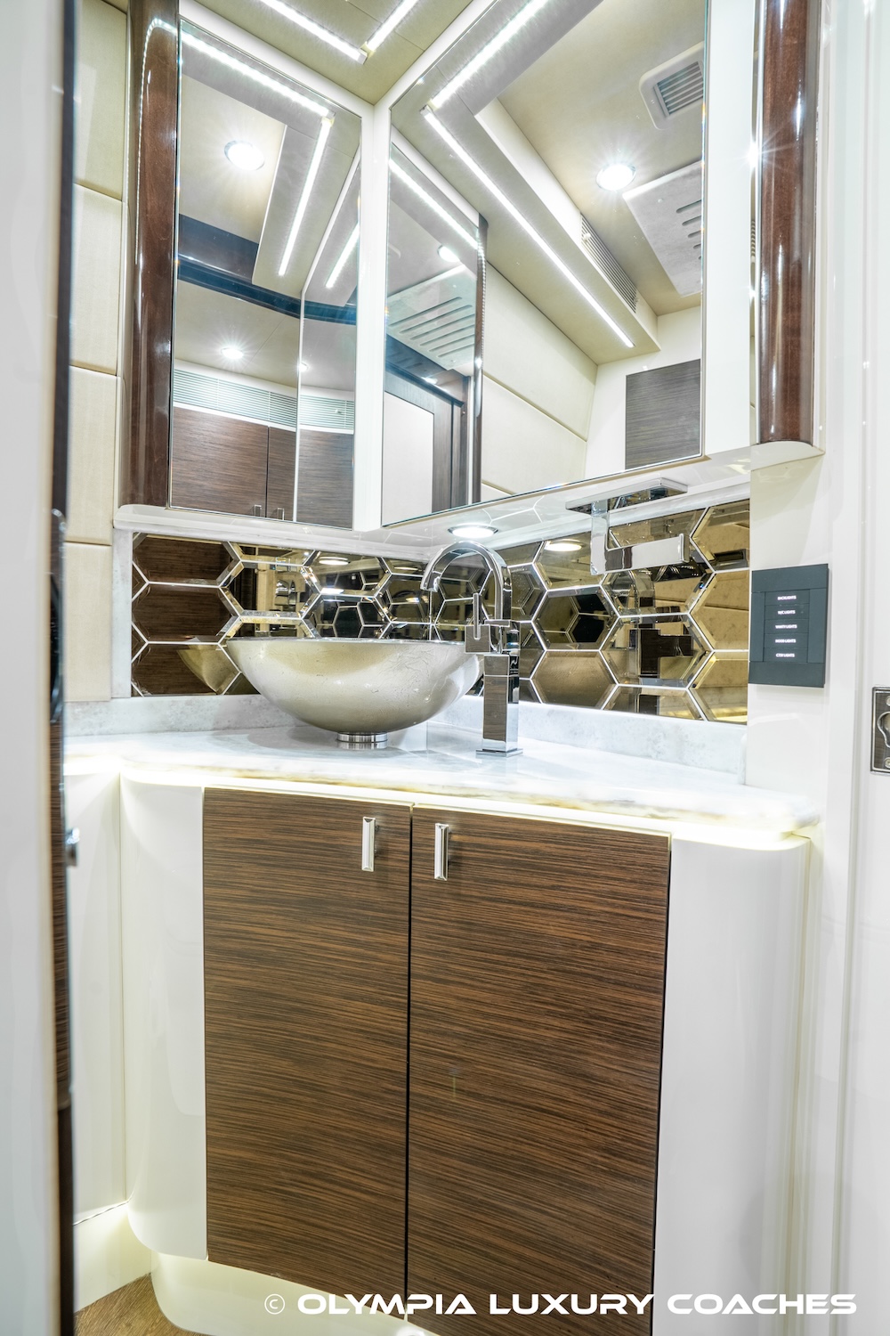 2021 Prevost Emerald H3-45 For Sale