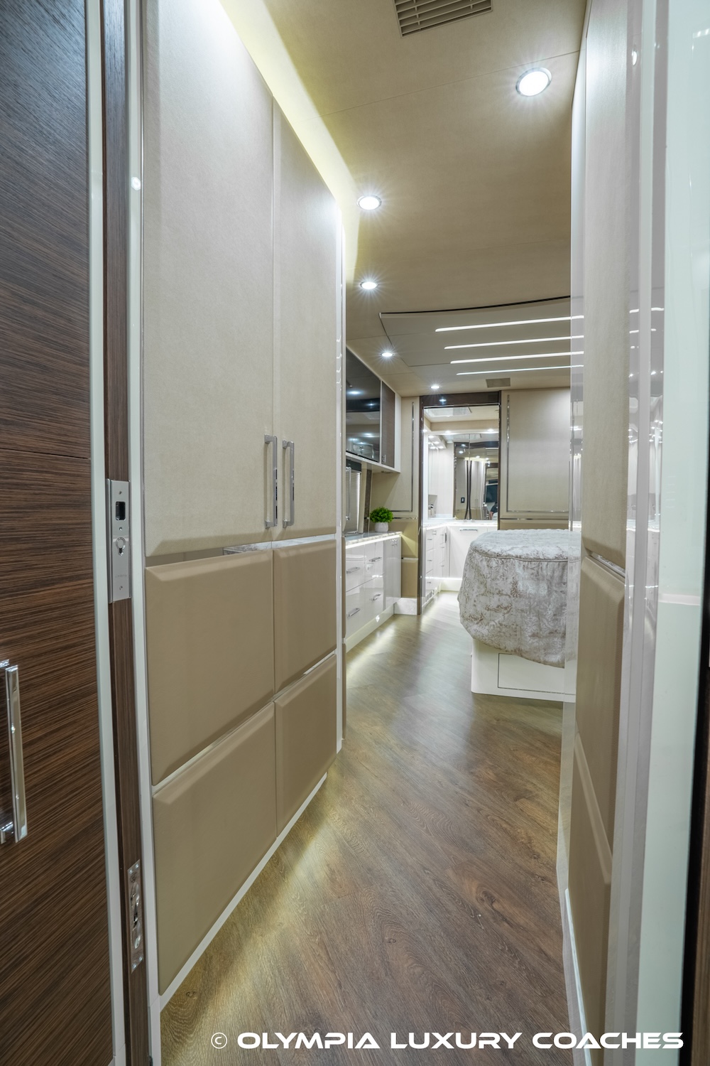 2021 Prevost Emerald H3-45 For Sale