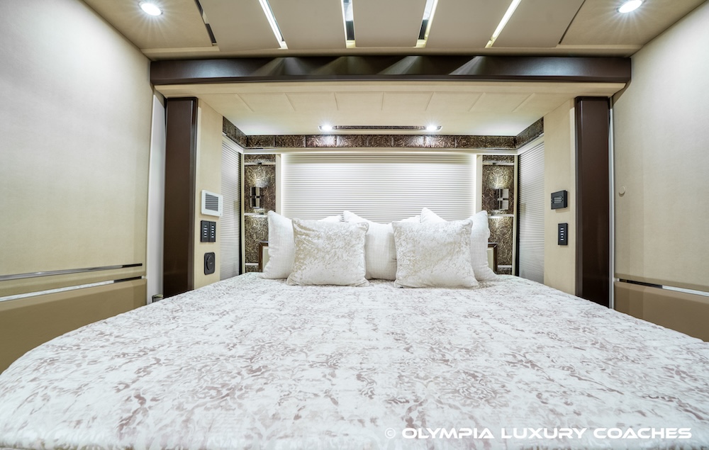 2021 Prevost Emerald H3-45 For Sale