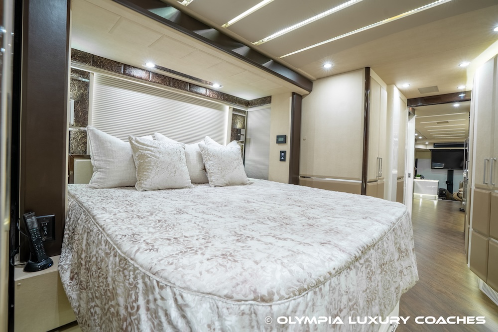 2021 Prevost Emerald H3-45 For Sale