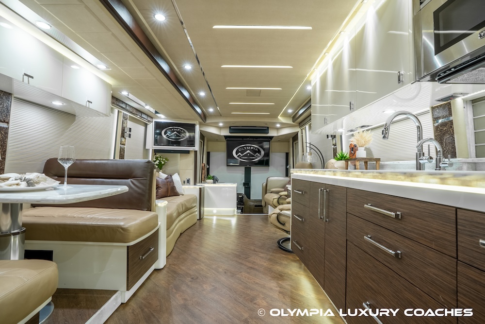 2021 Prevost Emerald H3-45 For Sale