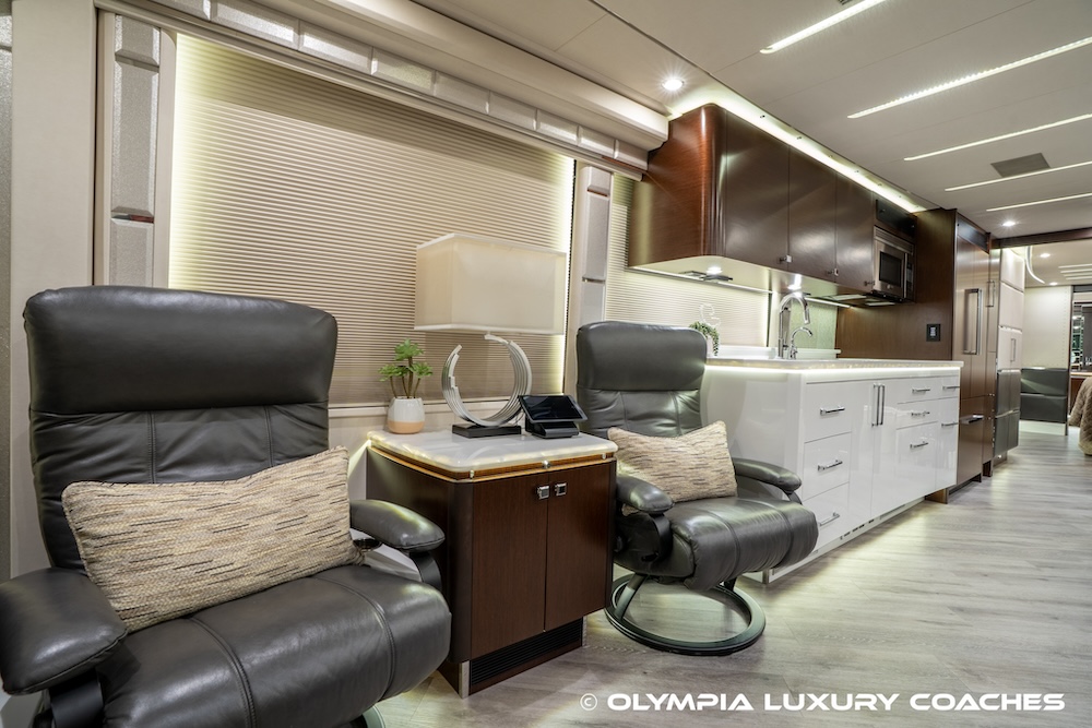 2021 Prevost Emerald H3-45 For Sale