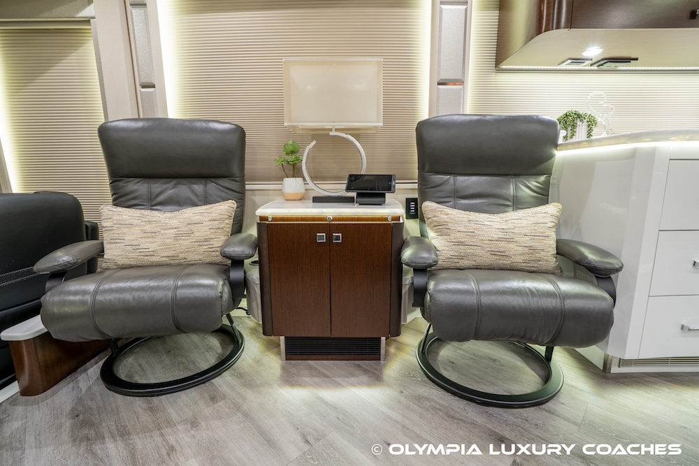 2021 Prevost Emerald H3-45 For Sale