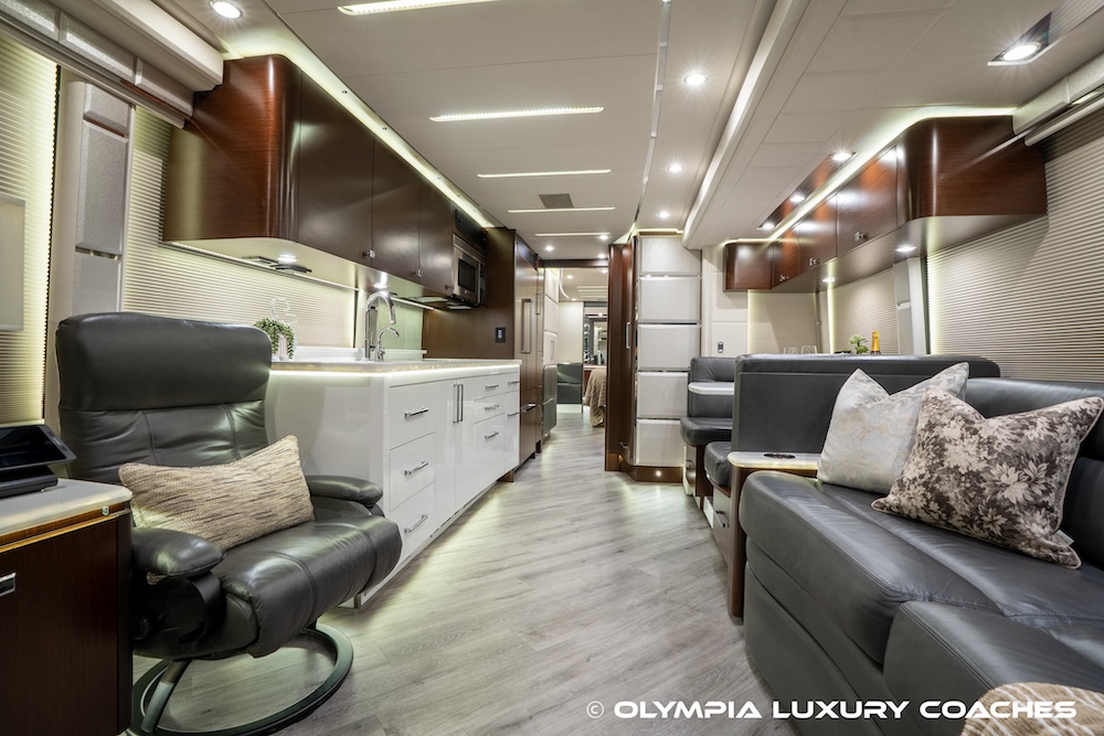 2021 Prevost Emerald H3-45 For Sale