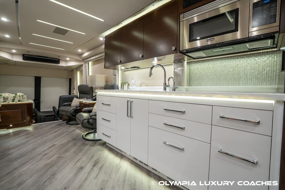 2021 Prevost Emerald H3-45 For Sale