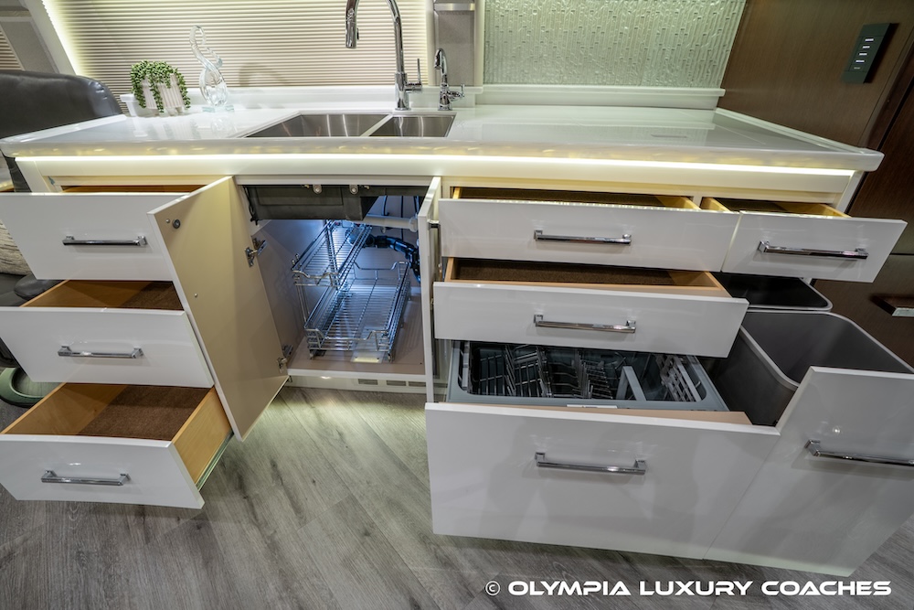 2021 Prevost Emerald H3-45 For Sale