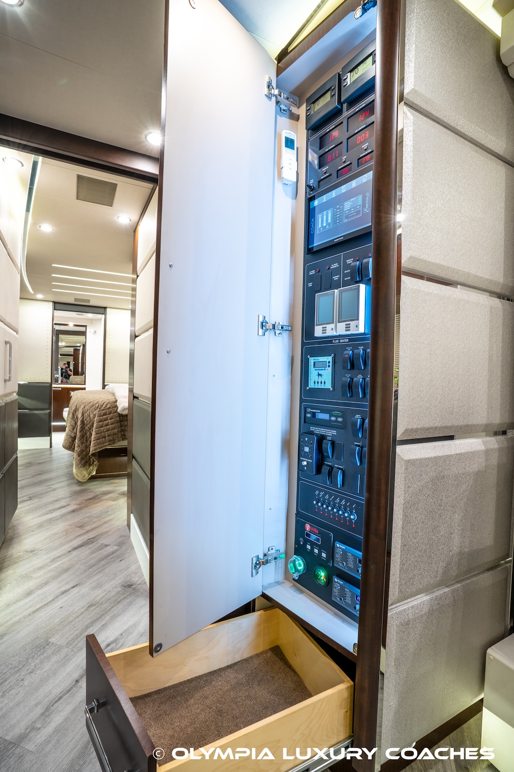 2021 Prevost Emerald H3-45 For Sale