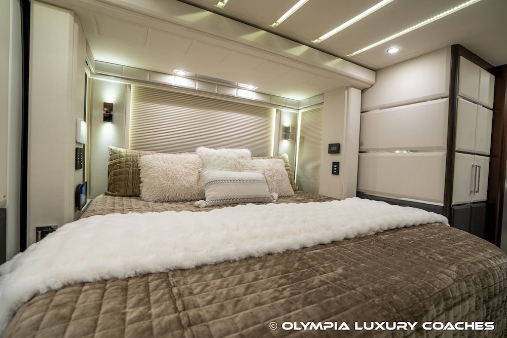 2021 Prevost Emerald H3-45 For Sale