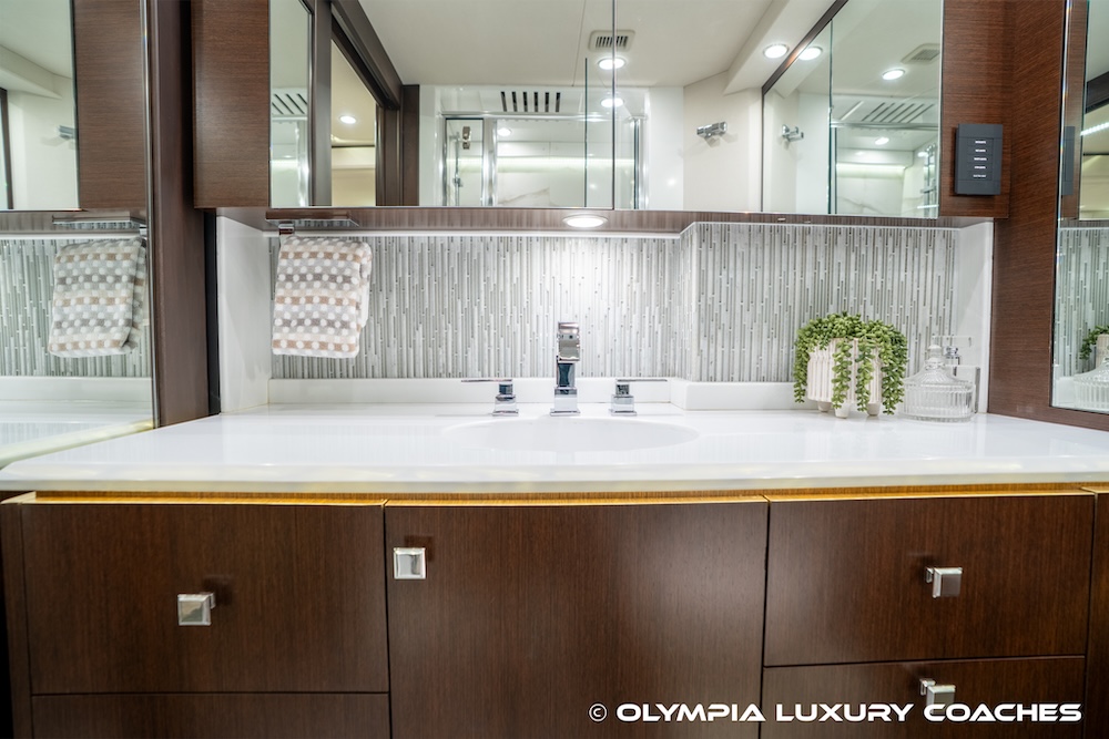 2021 Prevost Emerald H3-45 For Sale