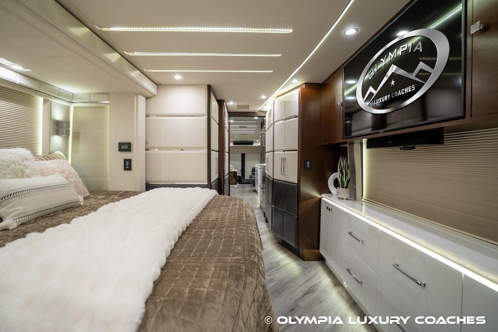 2021 Prevost Emerald H3-45 For Sale