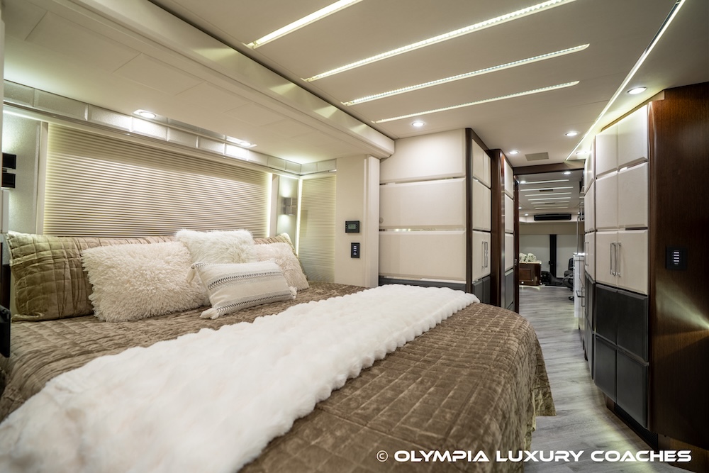 2021 Prevost Emerald H3-45 For Sale