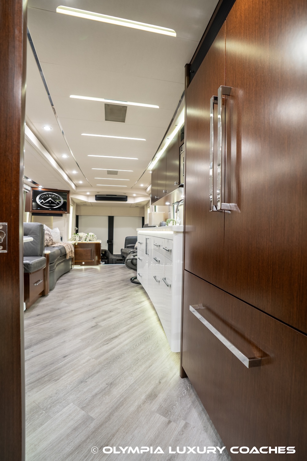 2021 Prevost Emerald H3-45 For Sale