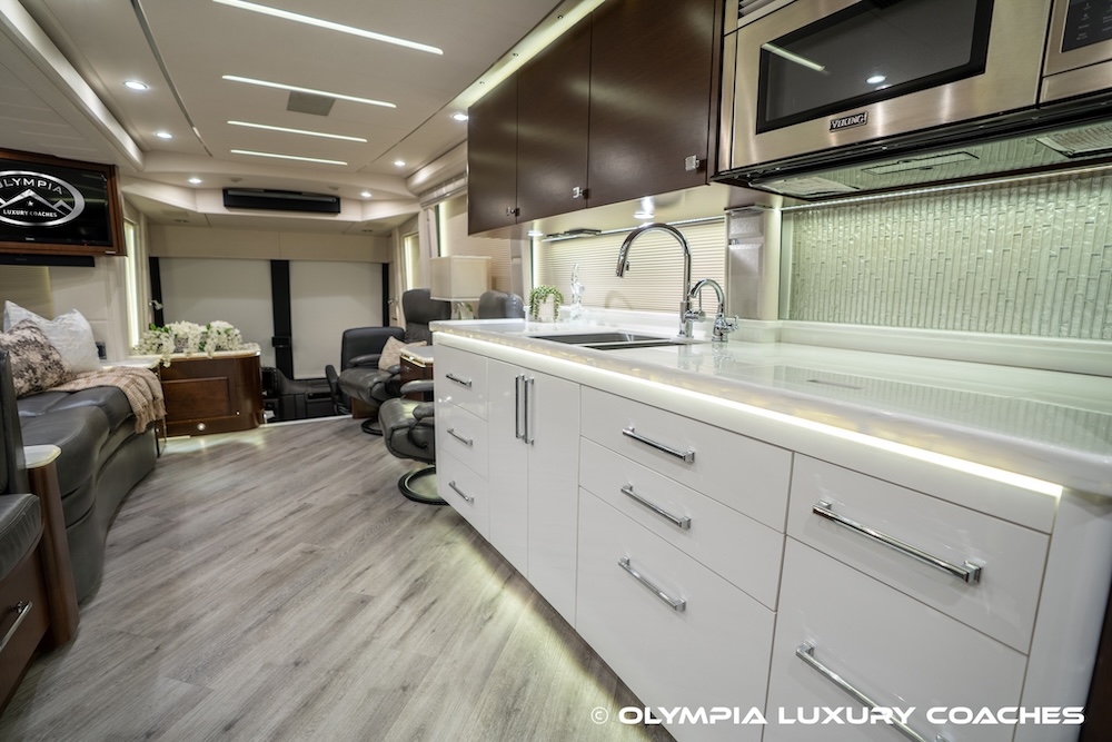 2021 Prevost Emerald H3-45 For Sale