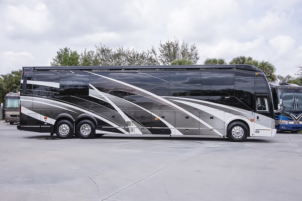 2021 Prevost Emerald H3-45 For Sale