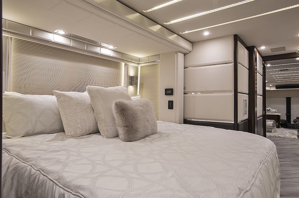 2021 Prevost Emerald H3-45 For Sale