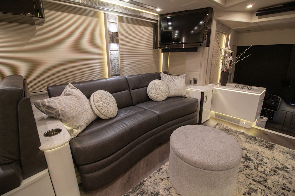 2021 Prevost Emerald H3-45 For Sale