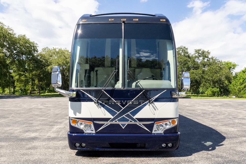 2021 Prevost Featherlite H3-45 For Sale