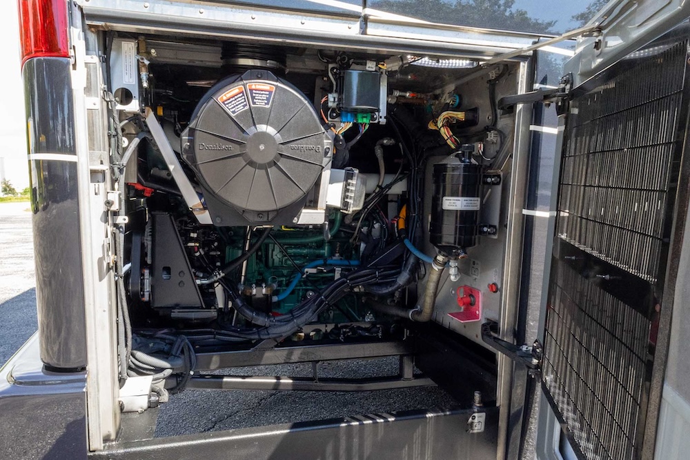 2021 Prevost Featherlite H3-45 For Sale