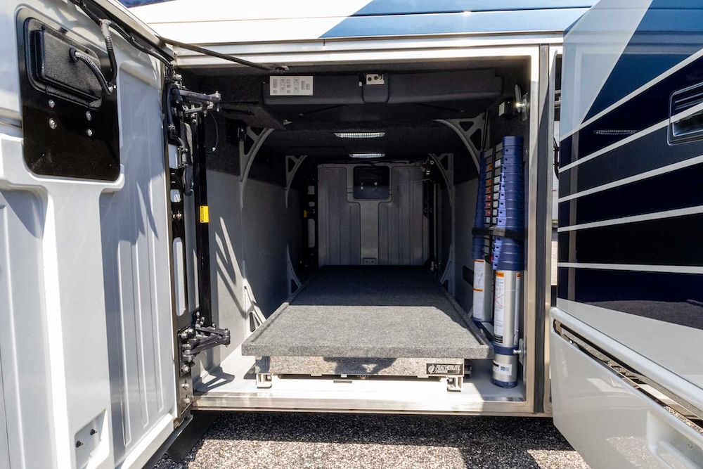 2021 Prevost Featherlite H3-45 For Sale