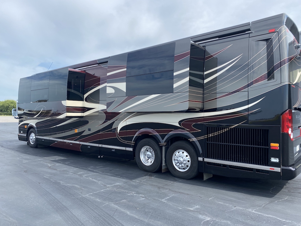 2021 Prevost Foretravel H3-45 For Sale