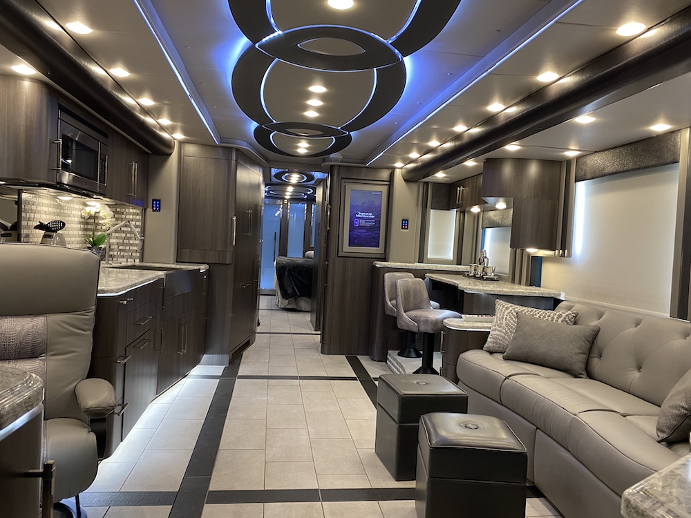 2021 Prevost Foretravel H3-45 For Sale