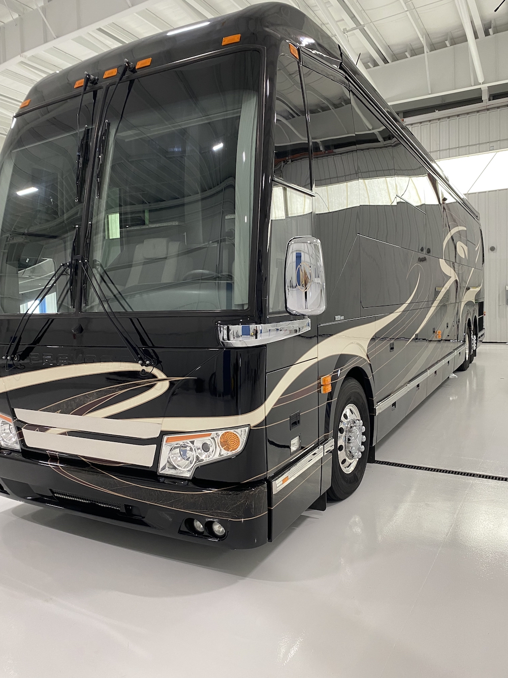 2021 Prevost Foretravel H3-45 For Sale