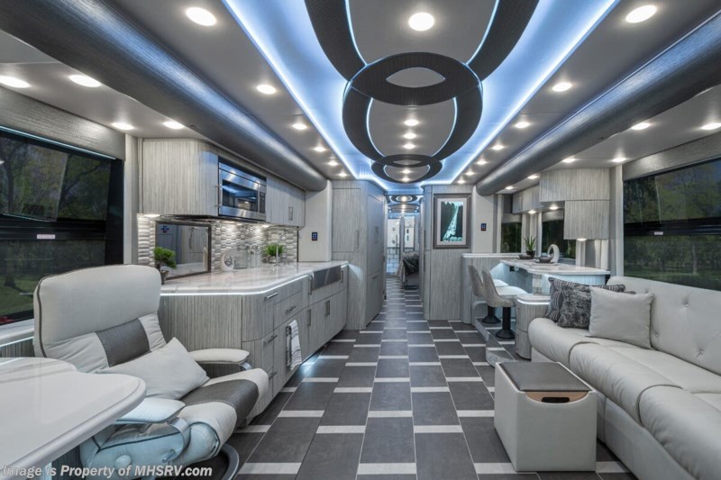 2021 Prevost Foretravel H3-45 For Sale
