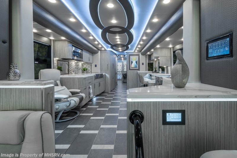 2021 Prevost Foretravel H3-45 For Sale