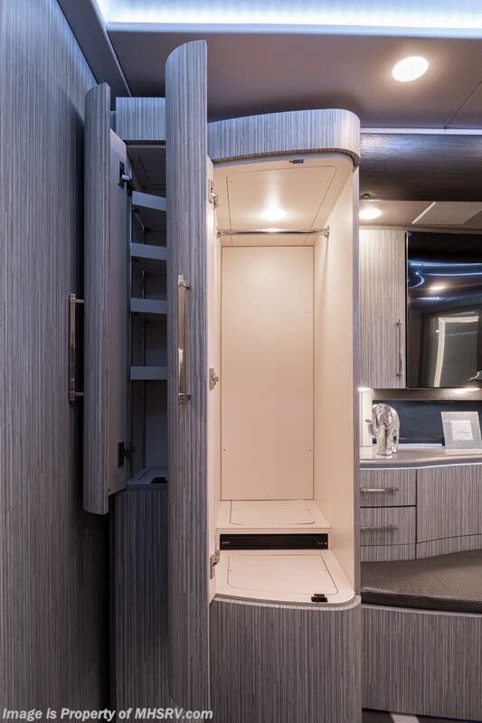 2021 Prevost Foretravel H3-45 For Sale