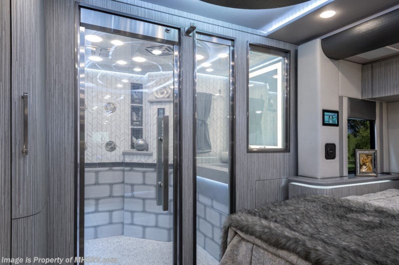 2021 Prevost Foretravel H3-45 For Sale