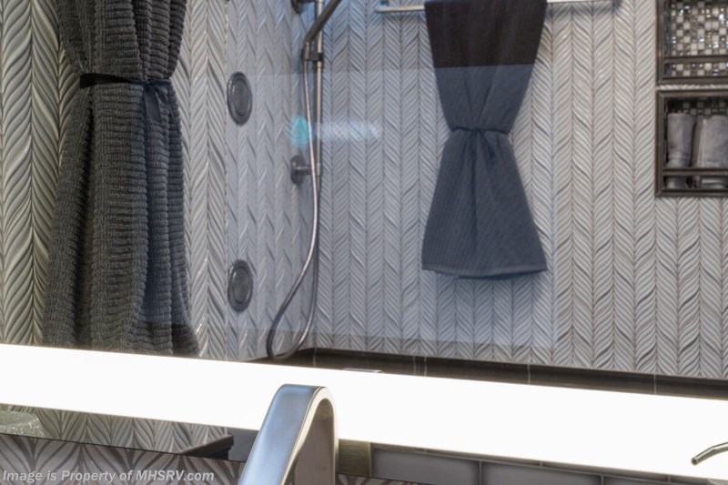 2021 Prevost Foretravel H3-45 For Sale