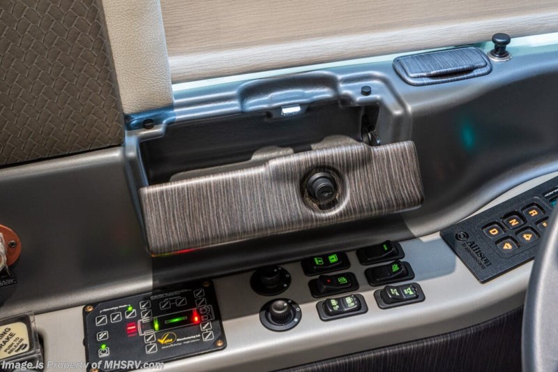 2021 Prevost Foretravel H3-45 For Sale