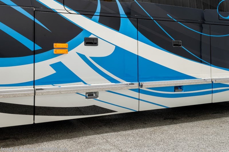 2021 Prevost Foretravel H3-45 For Sale