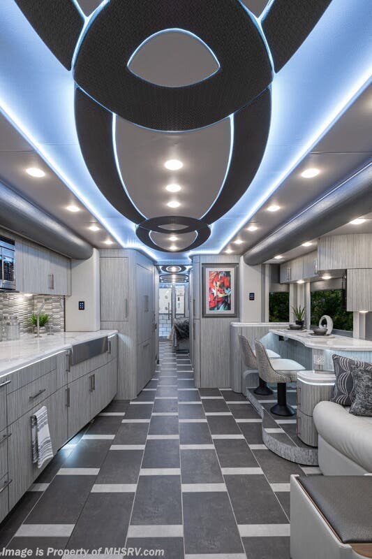 2021 Prevost Foretravel H3-45 For Sale