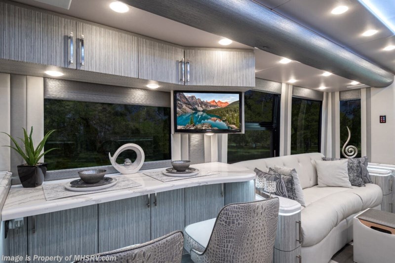 2021 Prevost Foretravel H3-45 For Sale