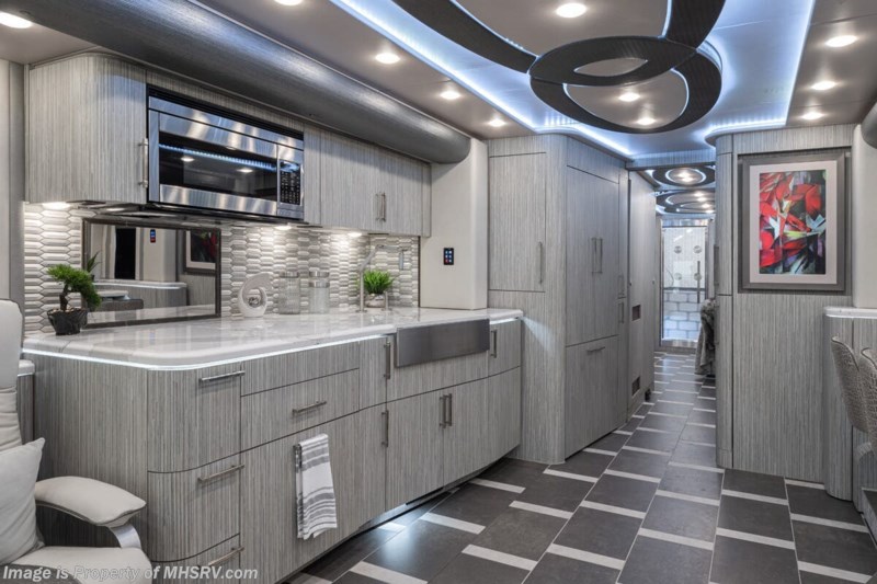 2021 Prevost Foretravel H3-45 For Sale