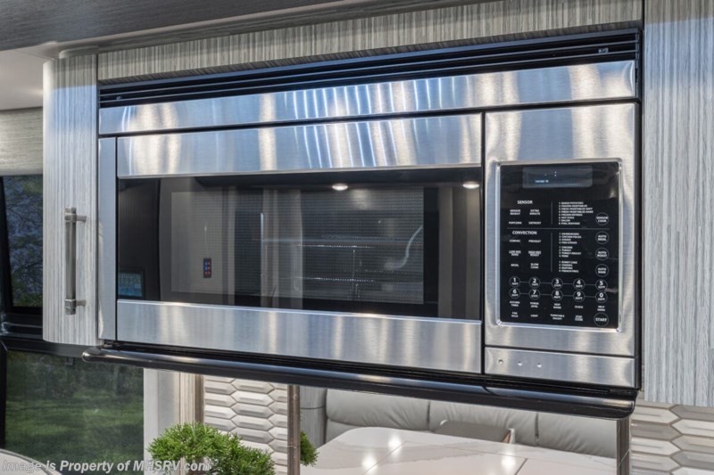 2021 Prevost Foretravel H3-45 For Sale