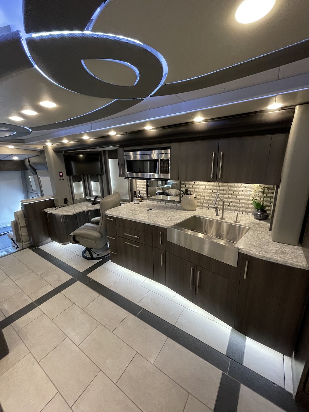 2021 Prevost Foretravel H3-45 For Sale