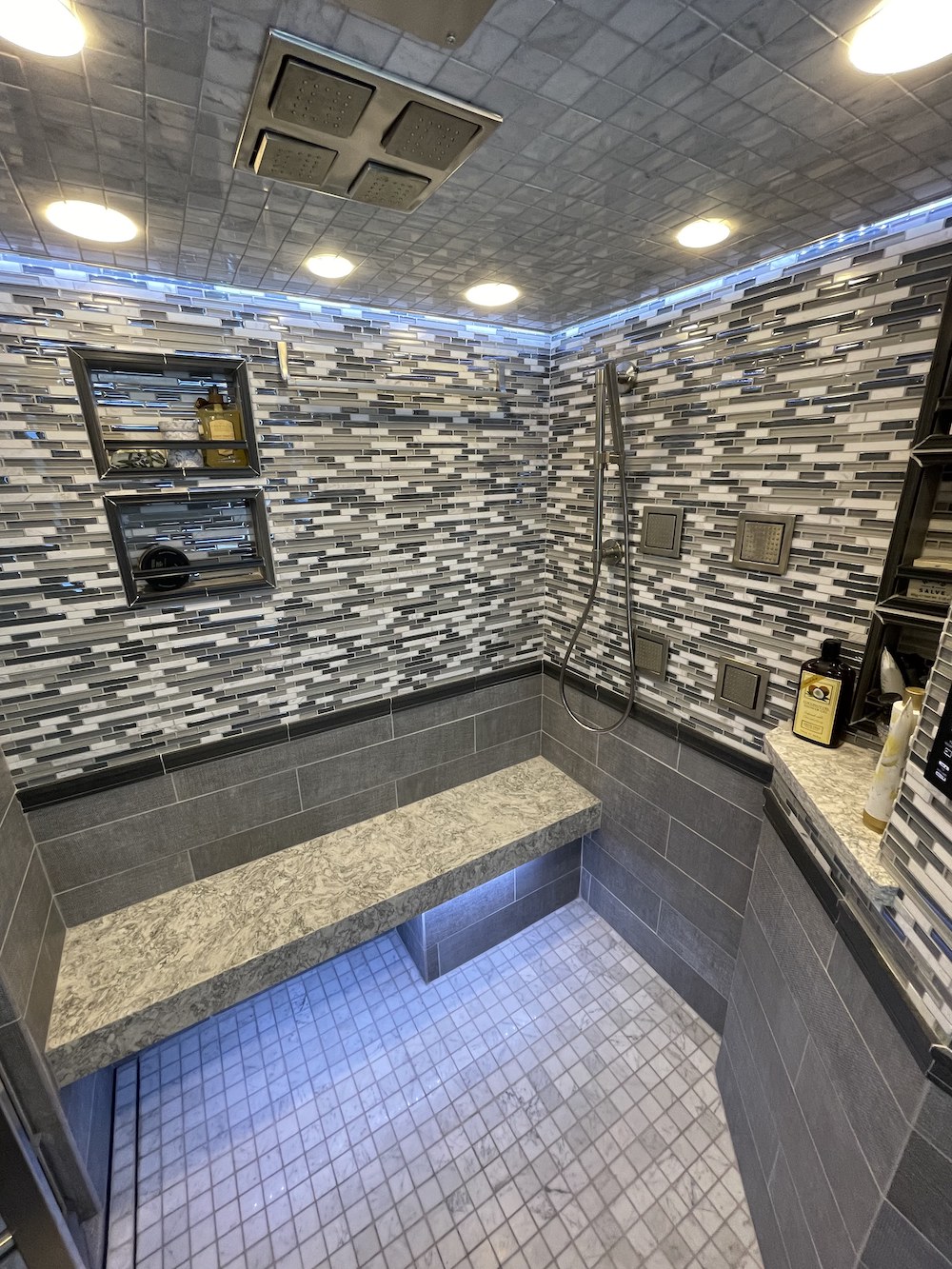 2021 Prevost Foretravel H3-45 For Sale