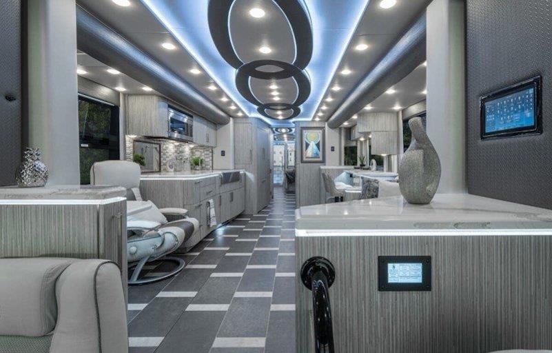 2021 Prevost Foretravel H3-45 For Sale