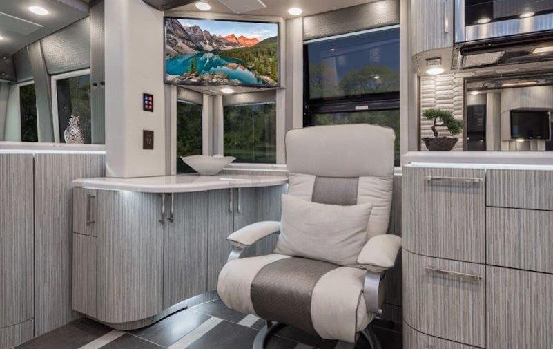 2021 Prevost Foretravel H3-45 For Sale