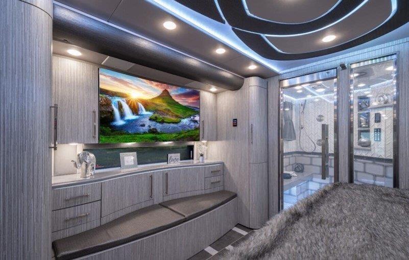 2021 Prevost Foretravel H3-45 For Sale