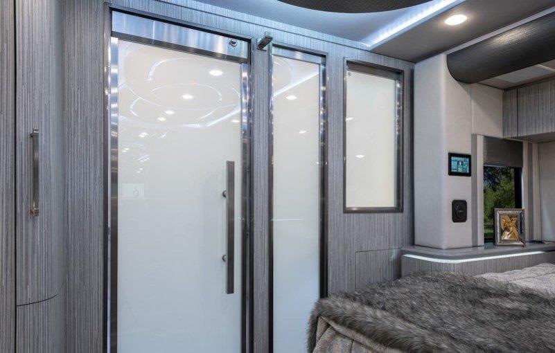 2021 Prevost Foretravel H3-45 For Sale