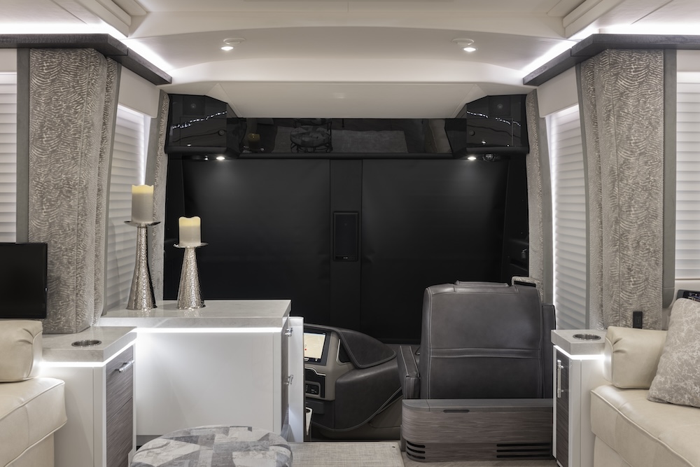 2021 Prevost Liberty  H3-45 For Sale