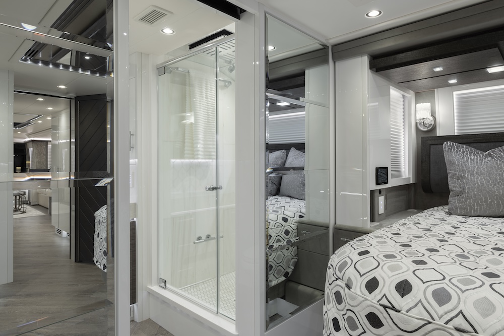 2021 Prevost Liberty  H3-45 For Sale
