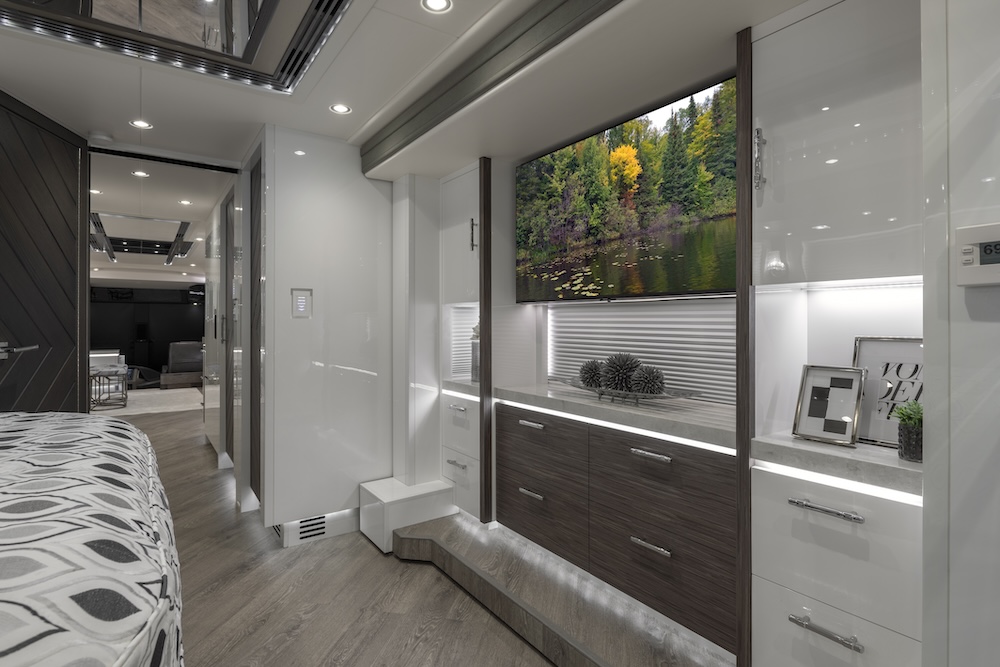 2021 Prevost Liberty  H3-45 For Sale