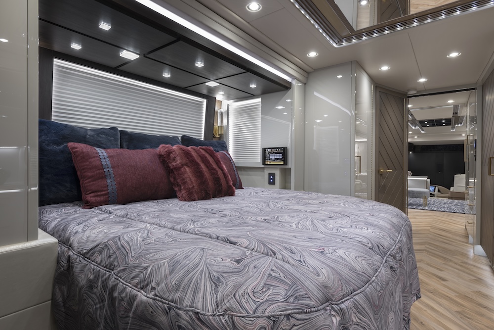 2021 Prevost Liberty H3-45 For Sale