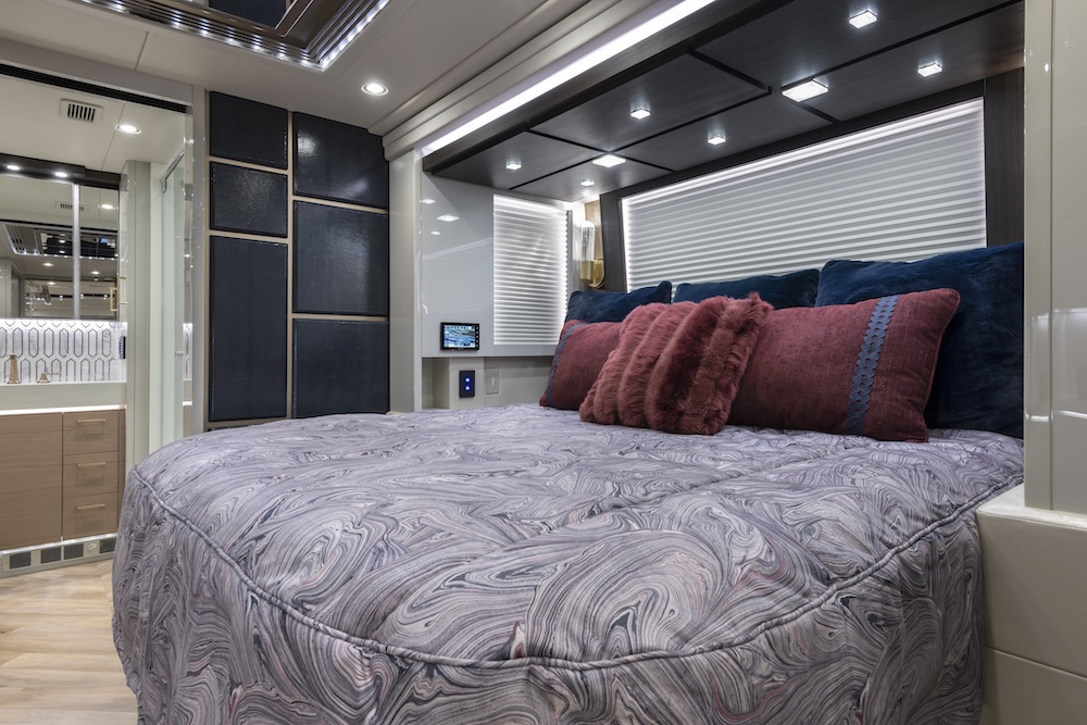 2021 Prevost Liberty H3-45 For Sale