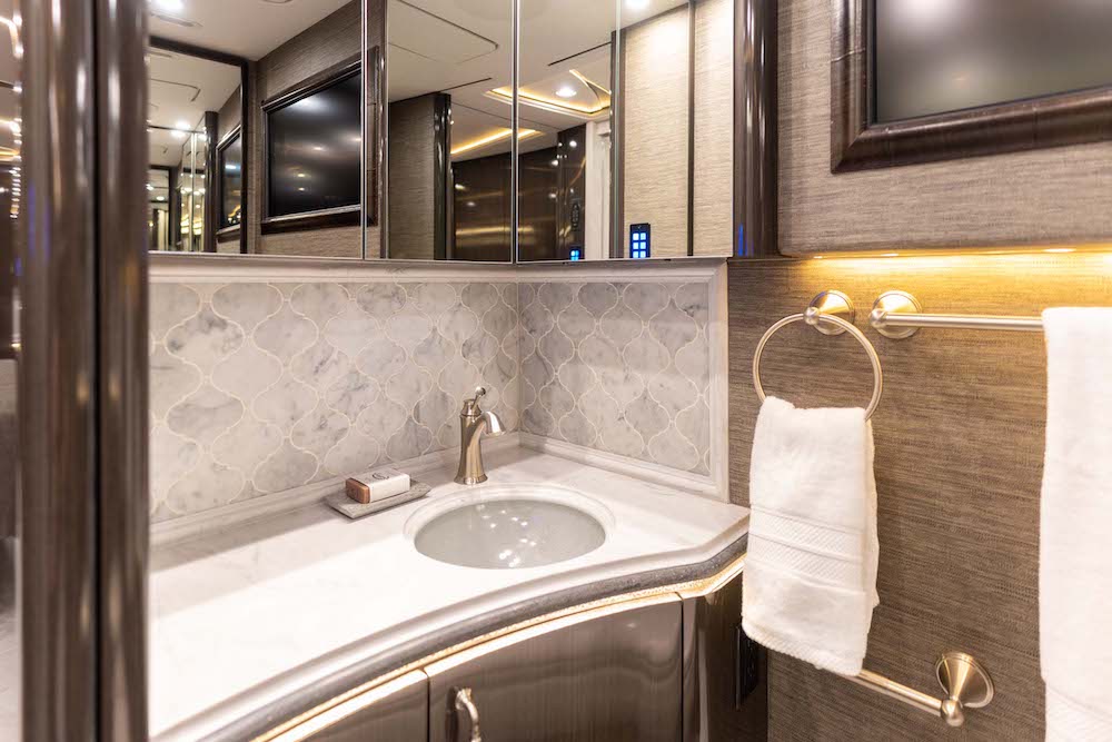 2021 Prevost Marathon H3-45 For Sale
